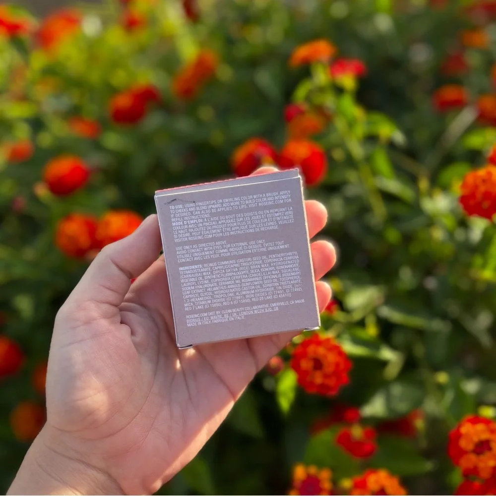 BNIB Rose Inc Blush • Hibiscus